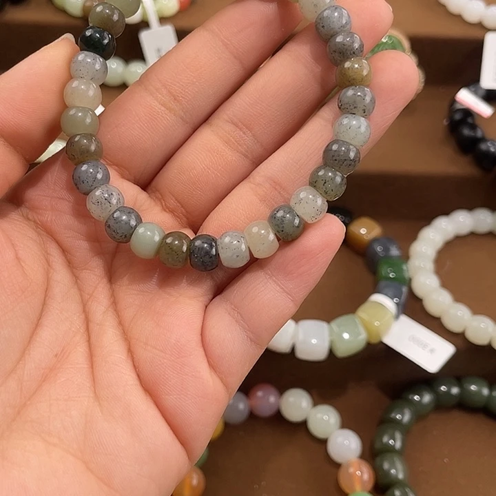 和田玉未镶嵌手串