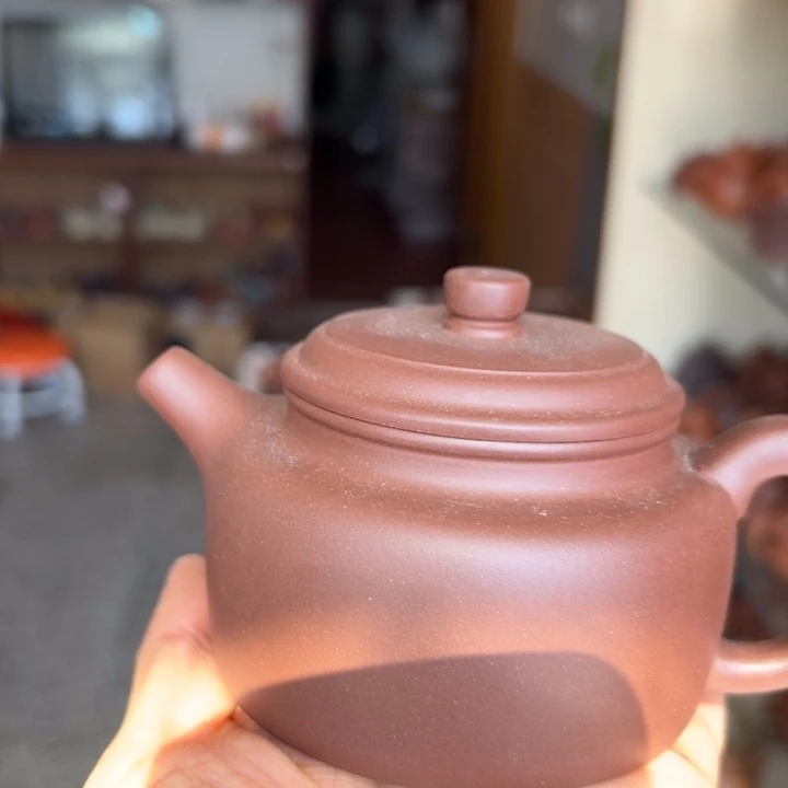 紫砂茶壶紫泥德中200c c