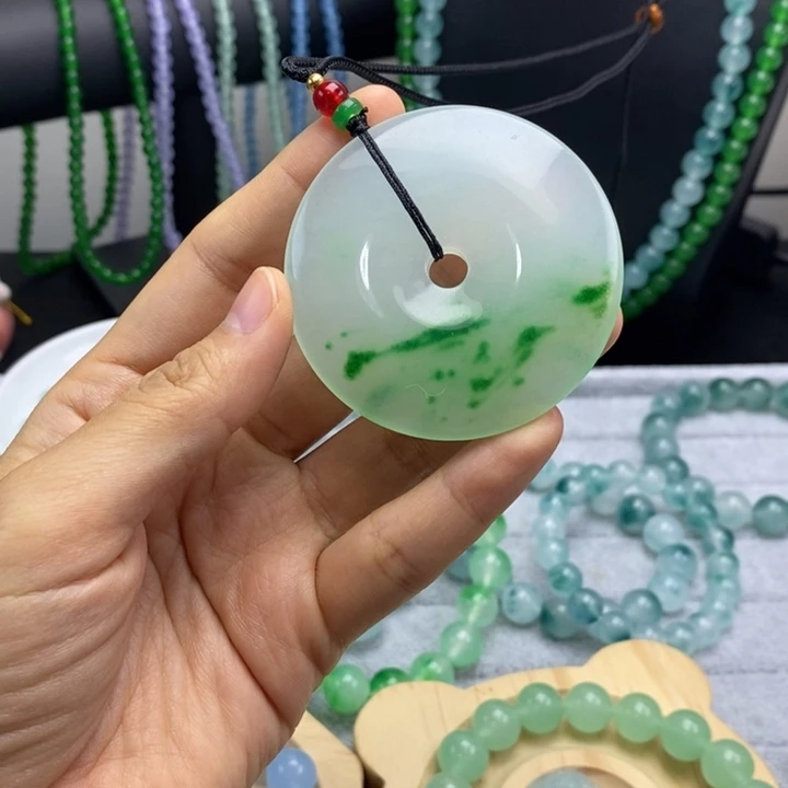 无非金属用****8平安扣一个