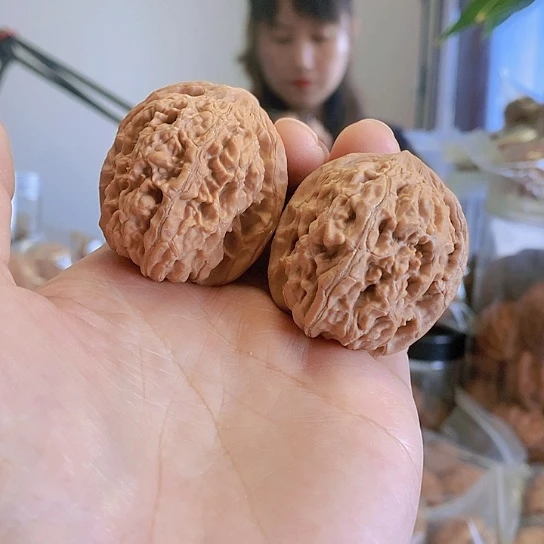 【闪购商品】把件文玩核桃38红锦鲤小众