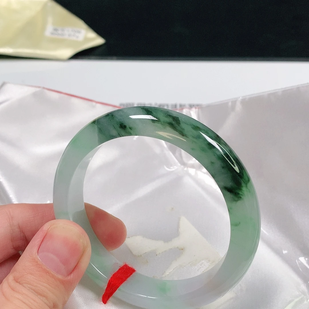 翡翠未镶嵌手镯1467