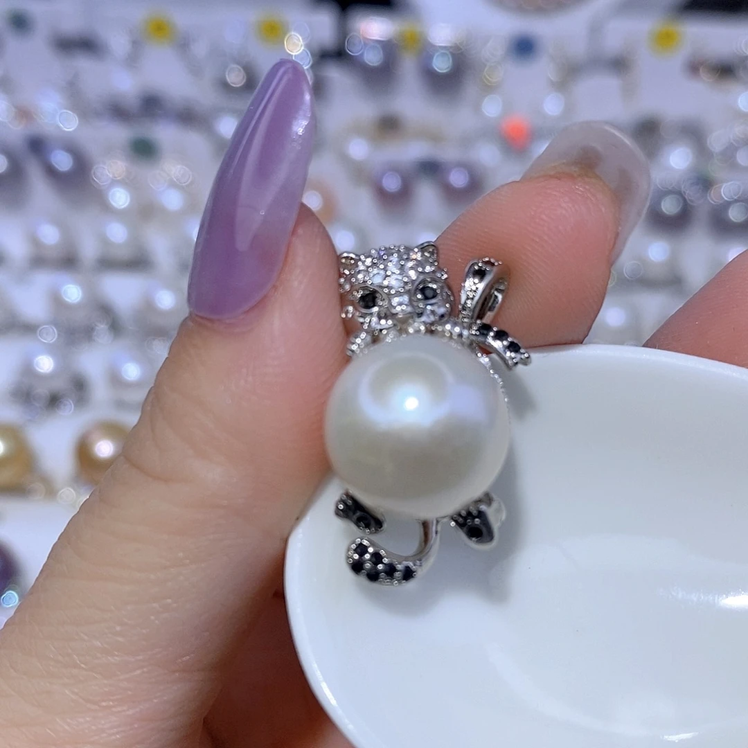 淡水珍珠颈饰合金