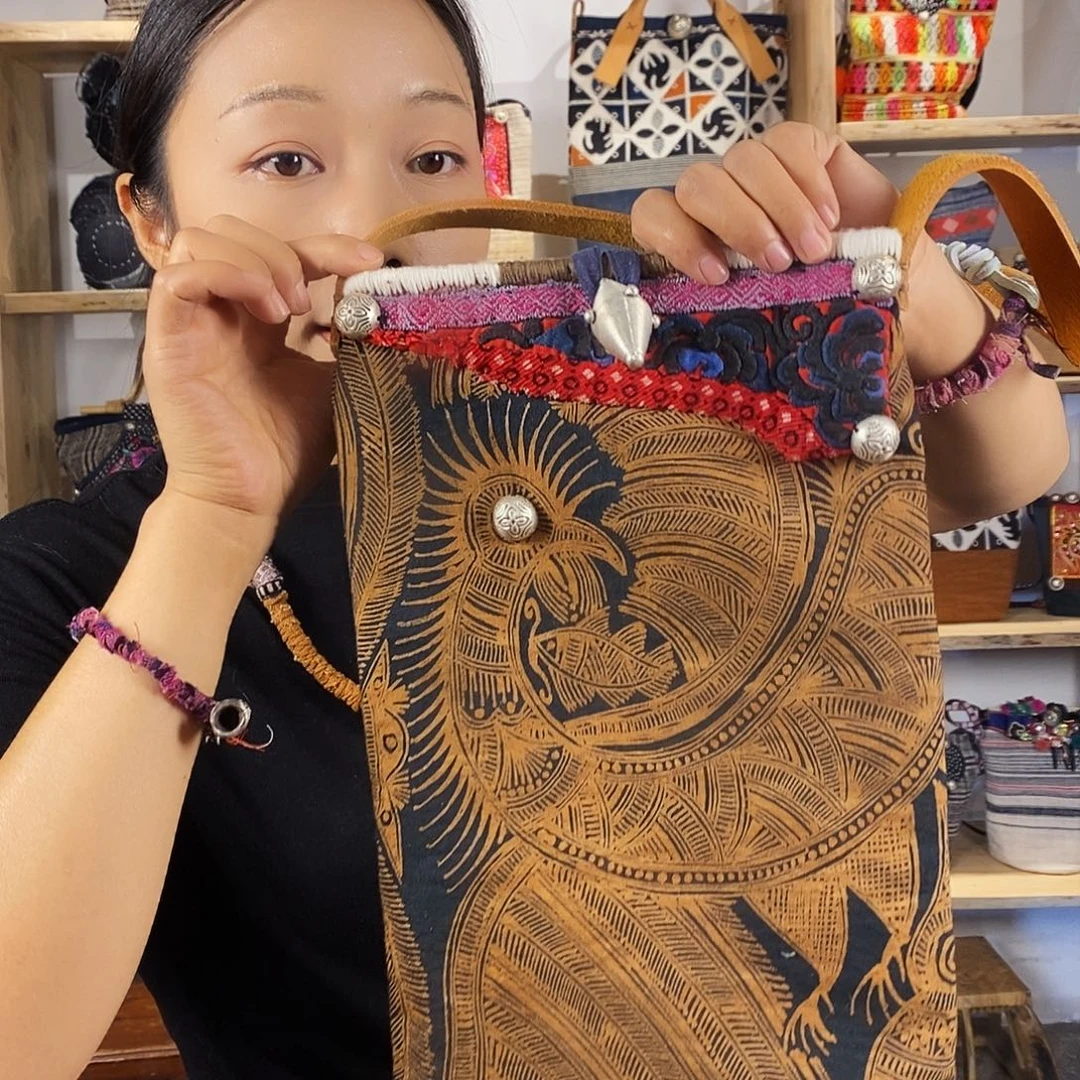 织绣手工制作工艺包包