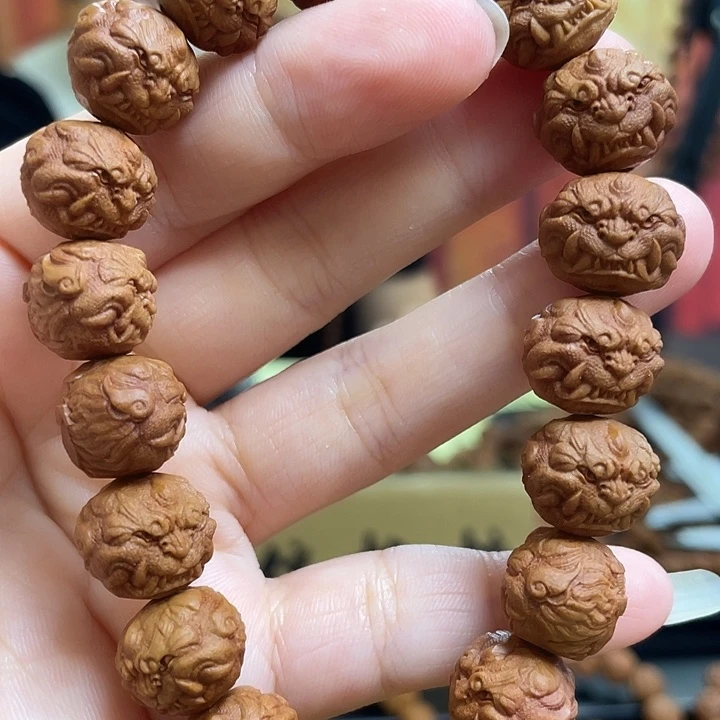 手串/手链橄榄核龙纹
