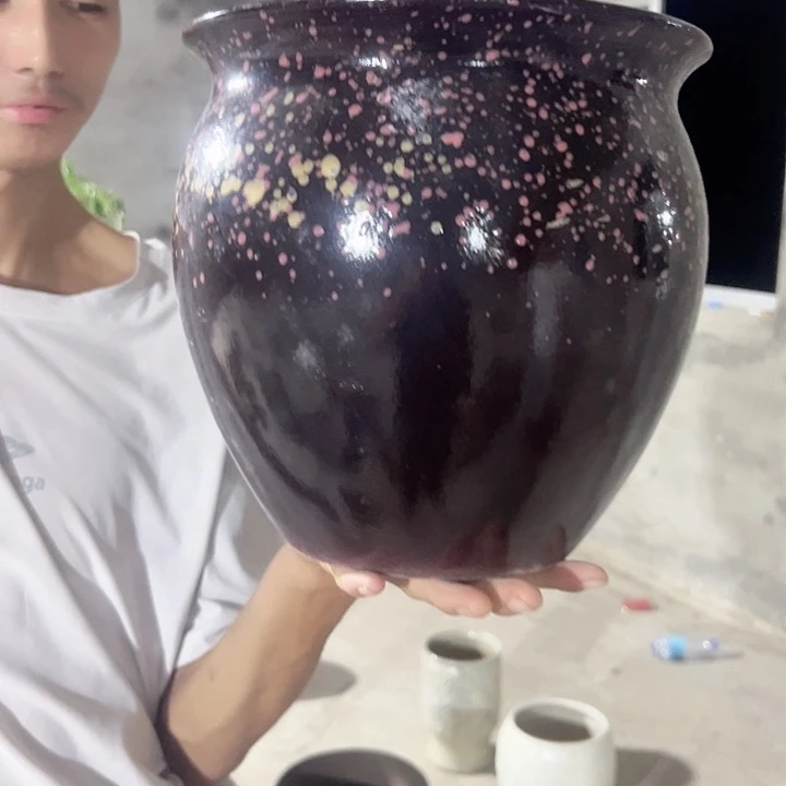 高度23厘米口23厘米