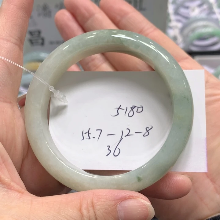 翡翠未镶嵌手镯36