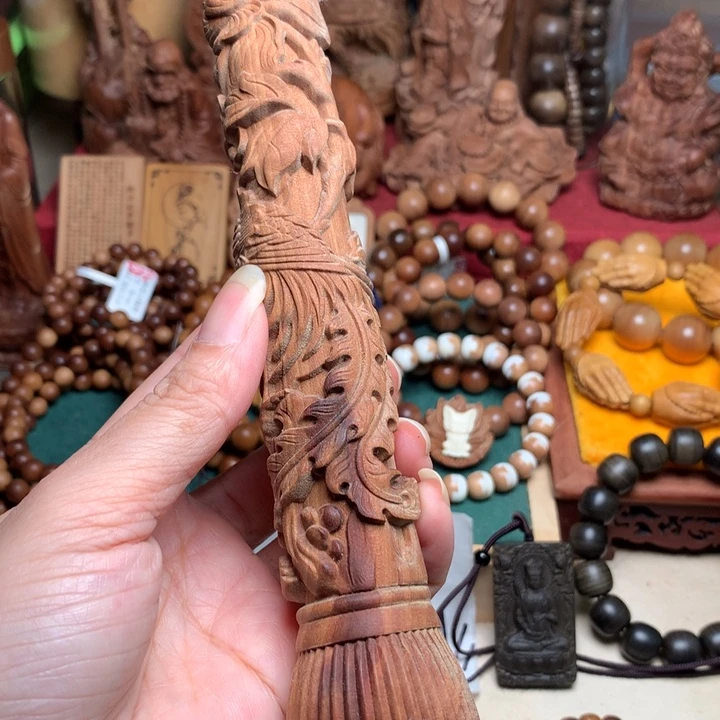 檀香木把件老山檀凤笔微瑕