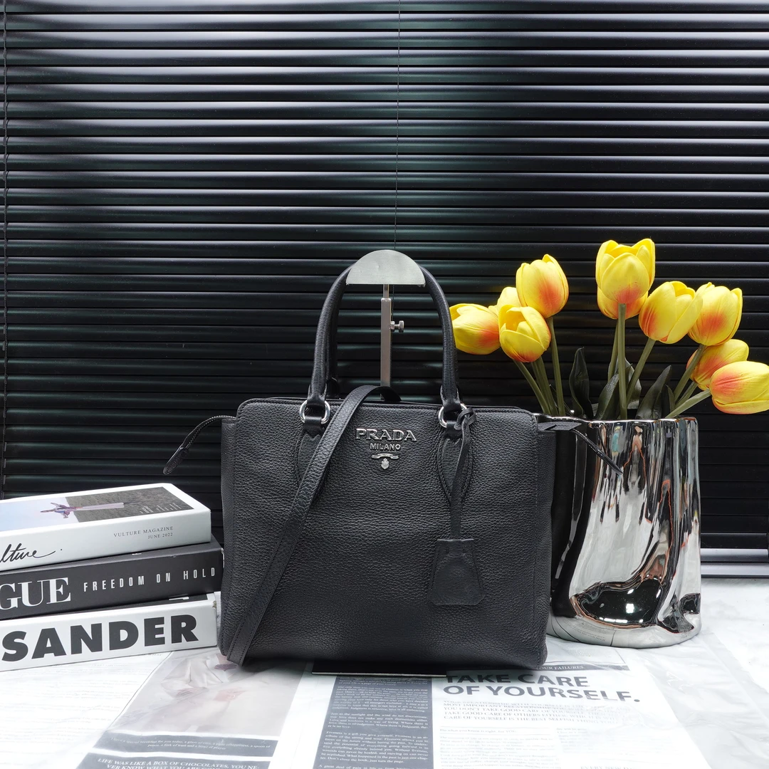 95新 Prada/普拉达 单肩包/T20235873