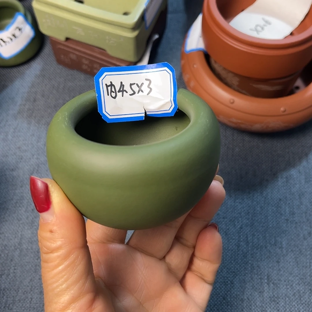 精选紫砂绿泥小圆盆