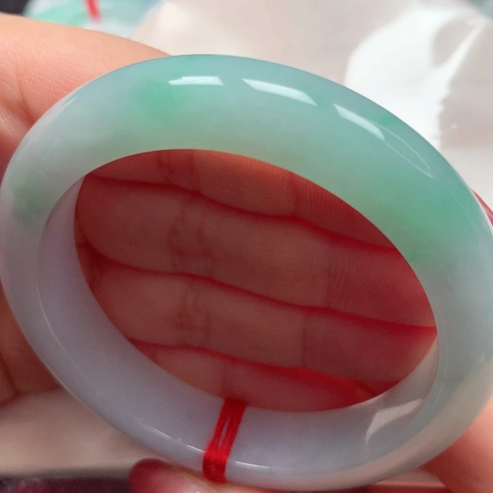 翡翠手镯未镶嵌冰胶阳绿4