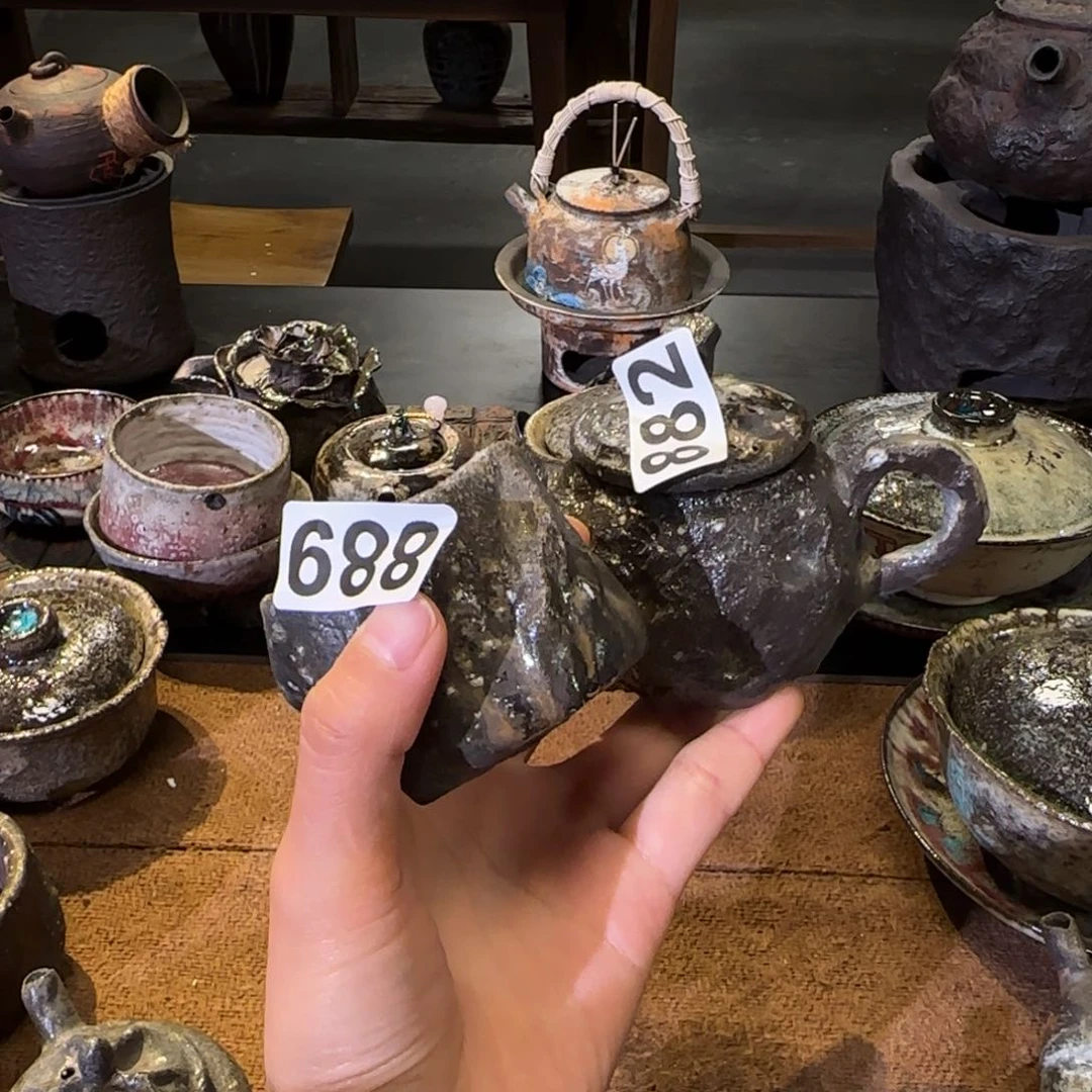 用****3景德镇手作器皿了