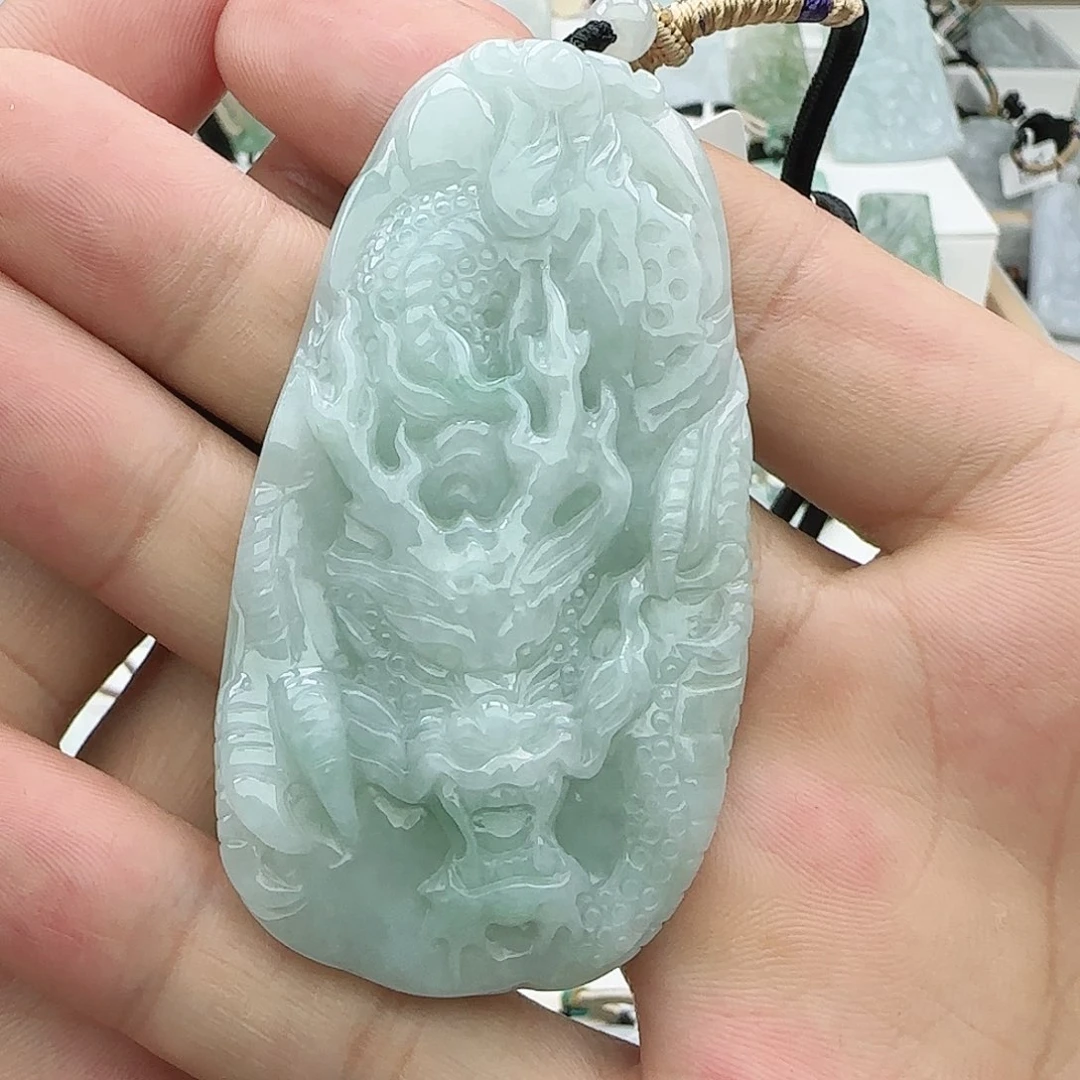 旭***翡翠未镶嵌颈饰翡翠
