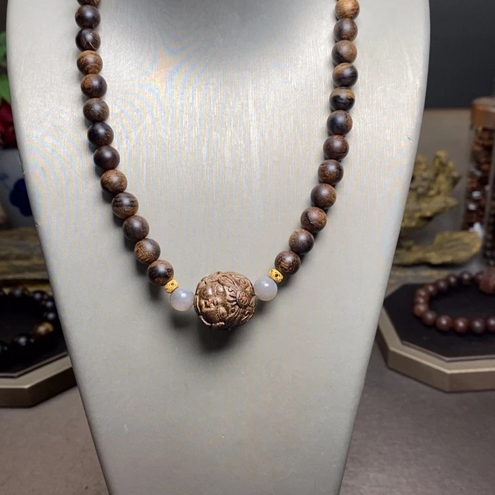 沉香手串越南芽庄瘤疤黄棋楠08➕扎基沉香木雕设计