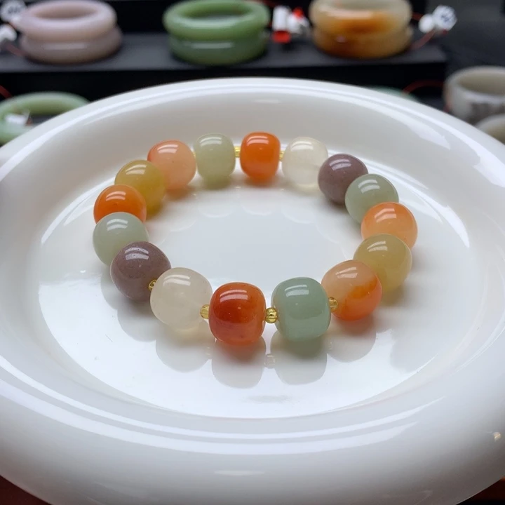 未镶嵌手镯石英岩玉