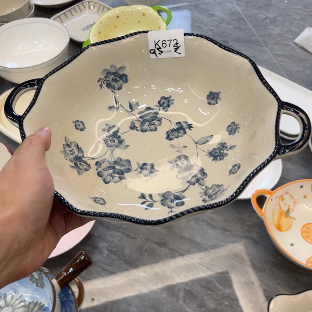陶瓷微瑕餐具介意勿拍，满18飞！