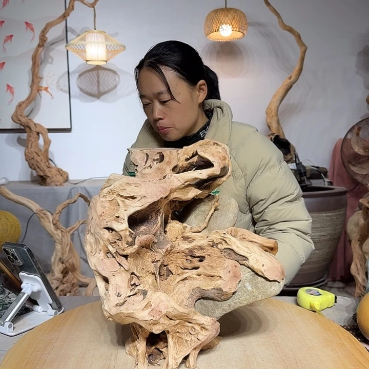 聚***娟杜鹃根艺术中心根