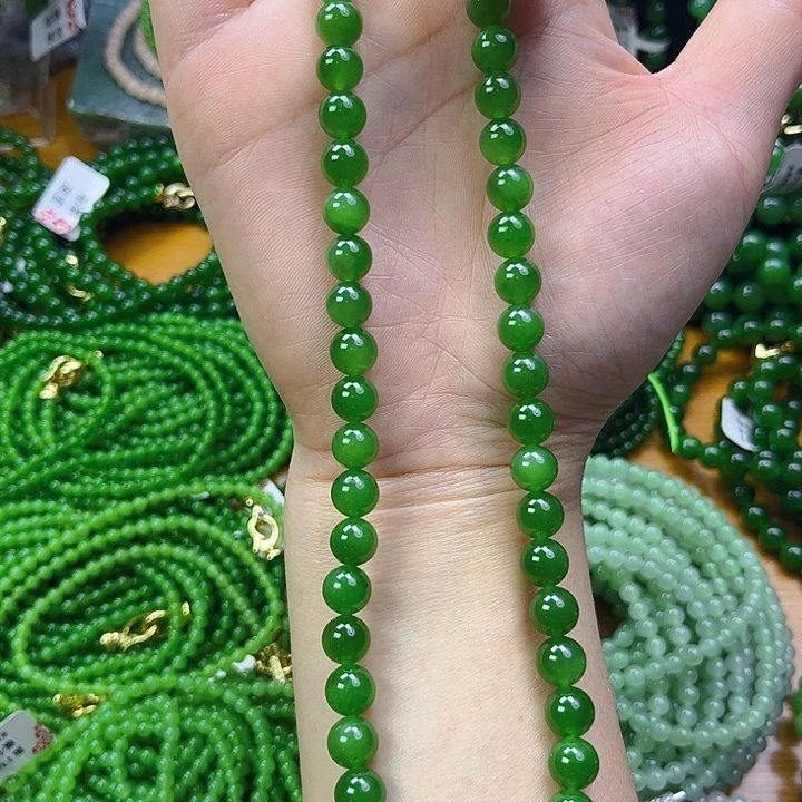 陌***开和田玉未镶嵌车挂