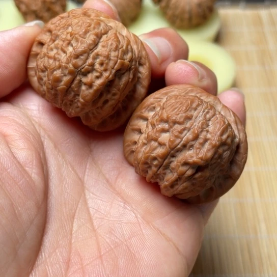 【闪购商品】吊坠文玩核桃血麒麟………