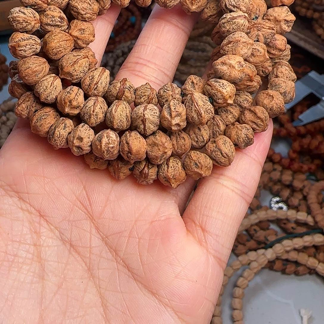 柏香籽/百香籽吊坠夭*