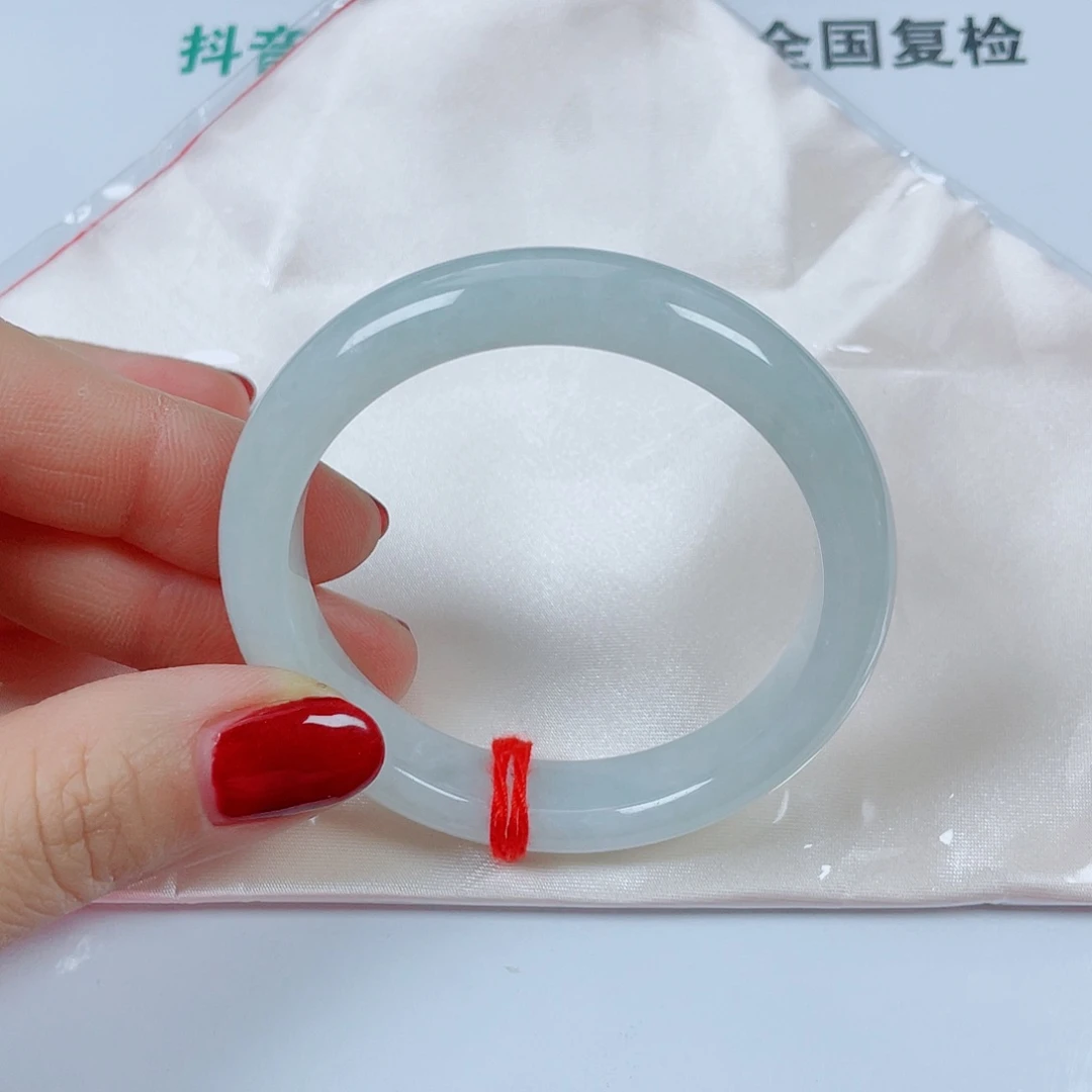 翡翠未镶嵌手镯圈口54.6宽12厚8.3