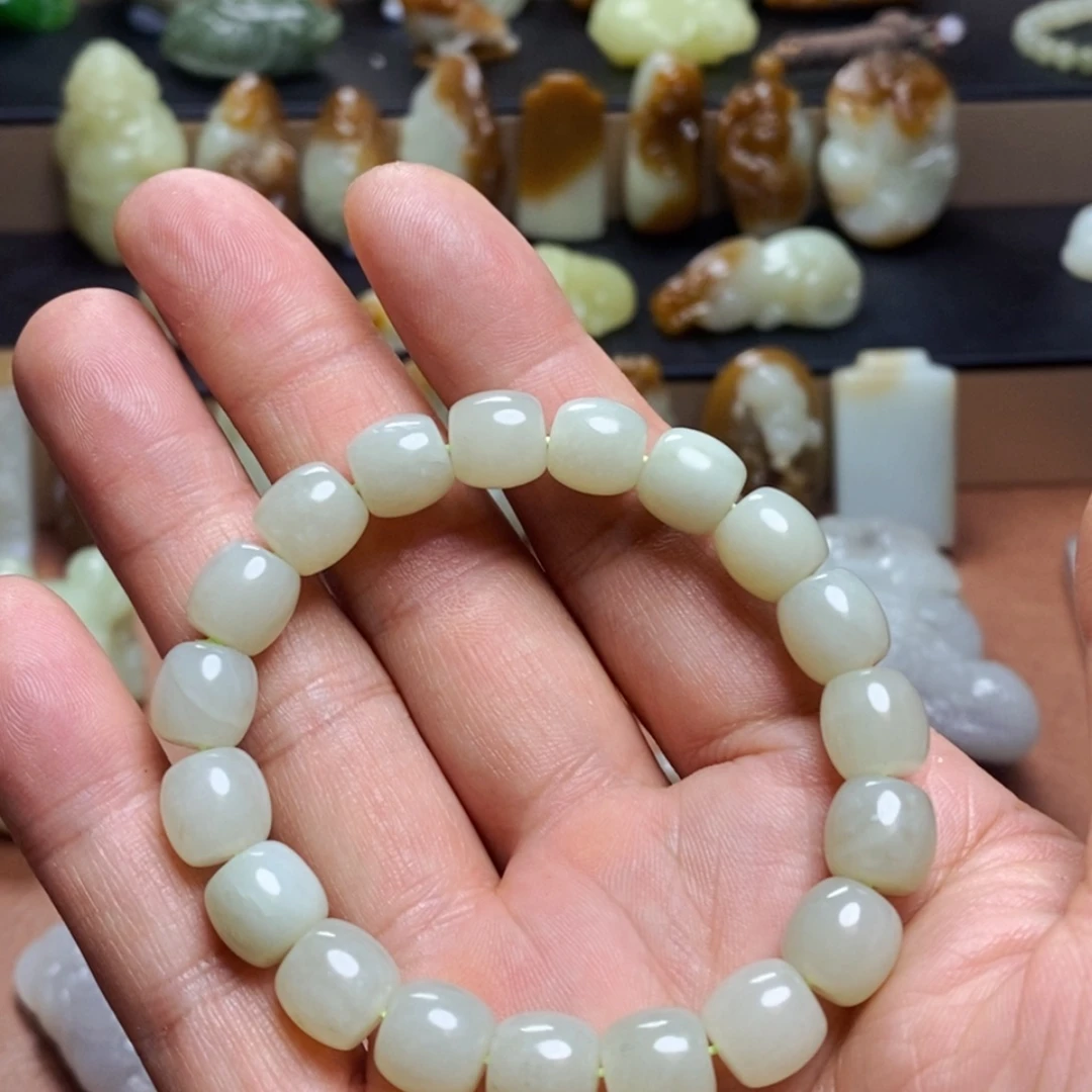 和田玉未镶嵌吊坠(不含链)