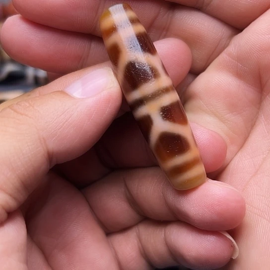 玛瑙/玉髓颈饰未镶嵌迎**涕