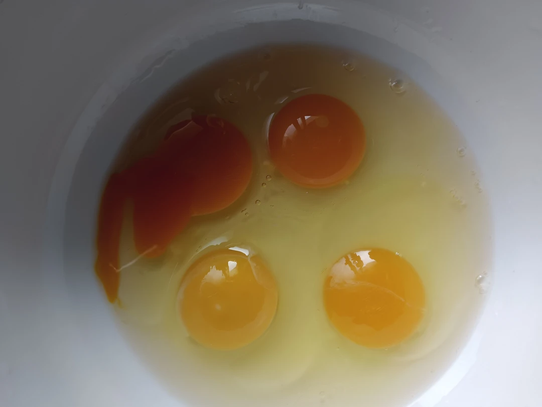 原生态无饲料土鸡蛋新鲜蛋，笨鸡蛋