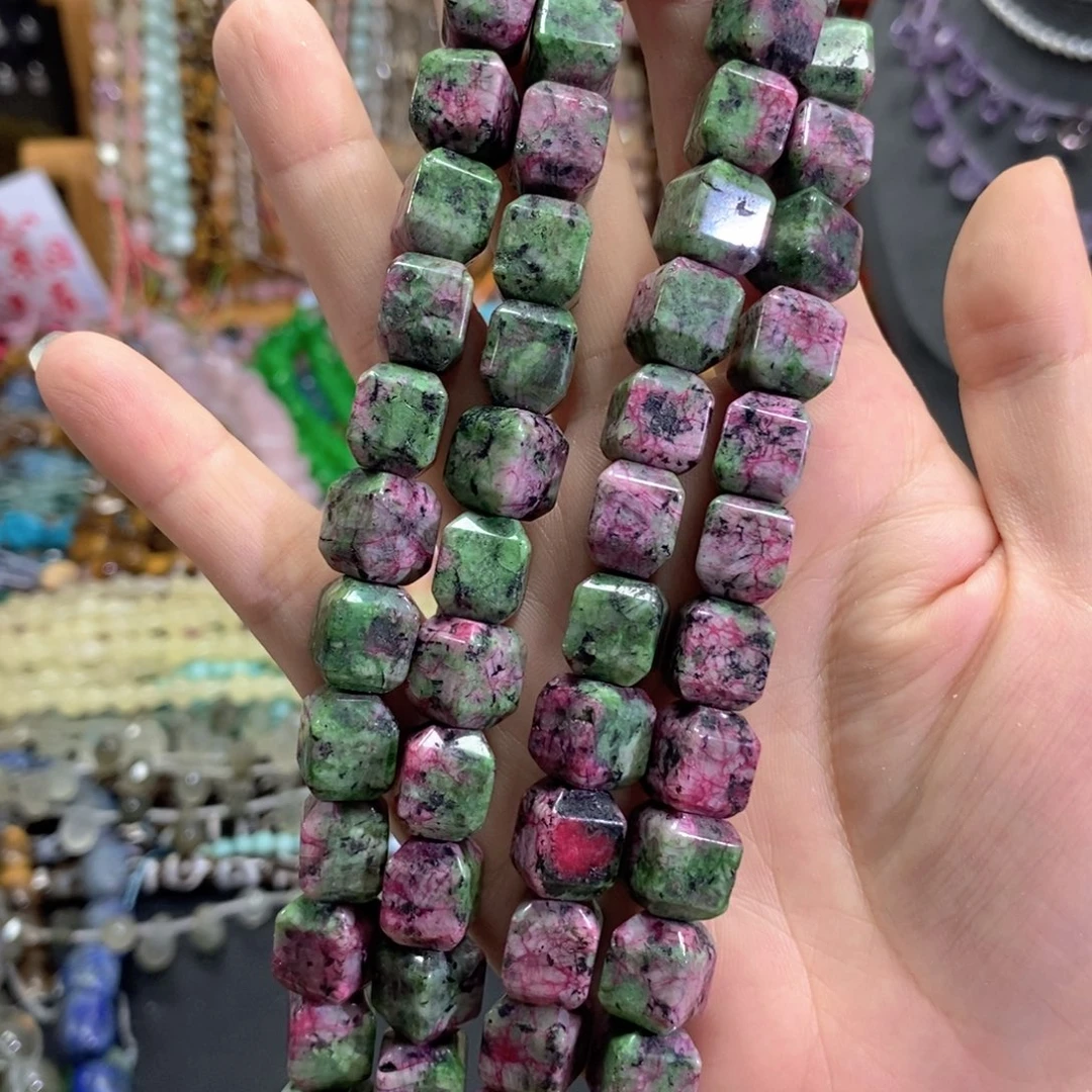 未镶嵌玛瑙/玉髓珠宝半成品花绿宝方糖一条卡10*10mm