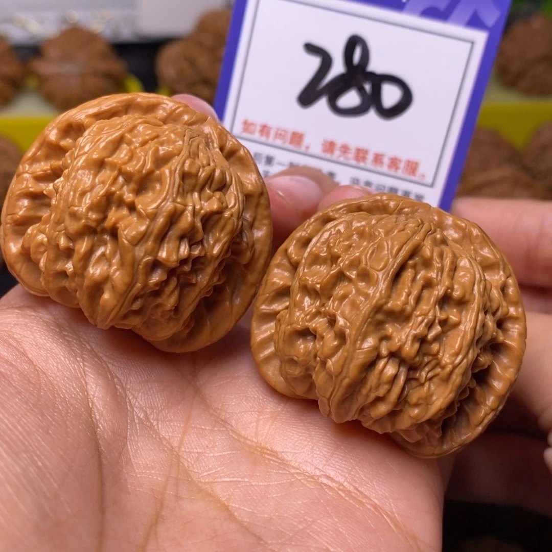 D***u文玩核桃把件40全品球白280