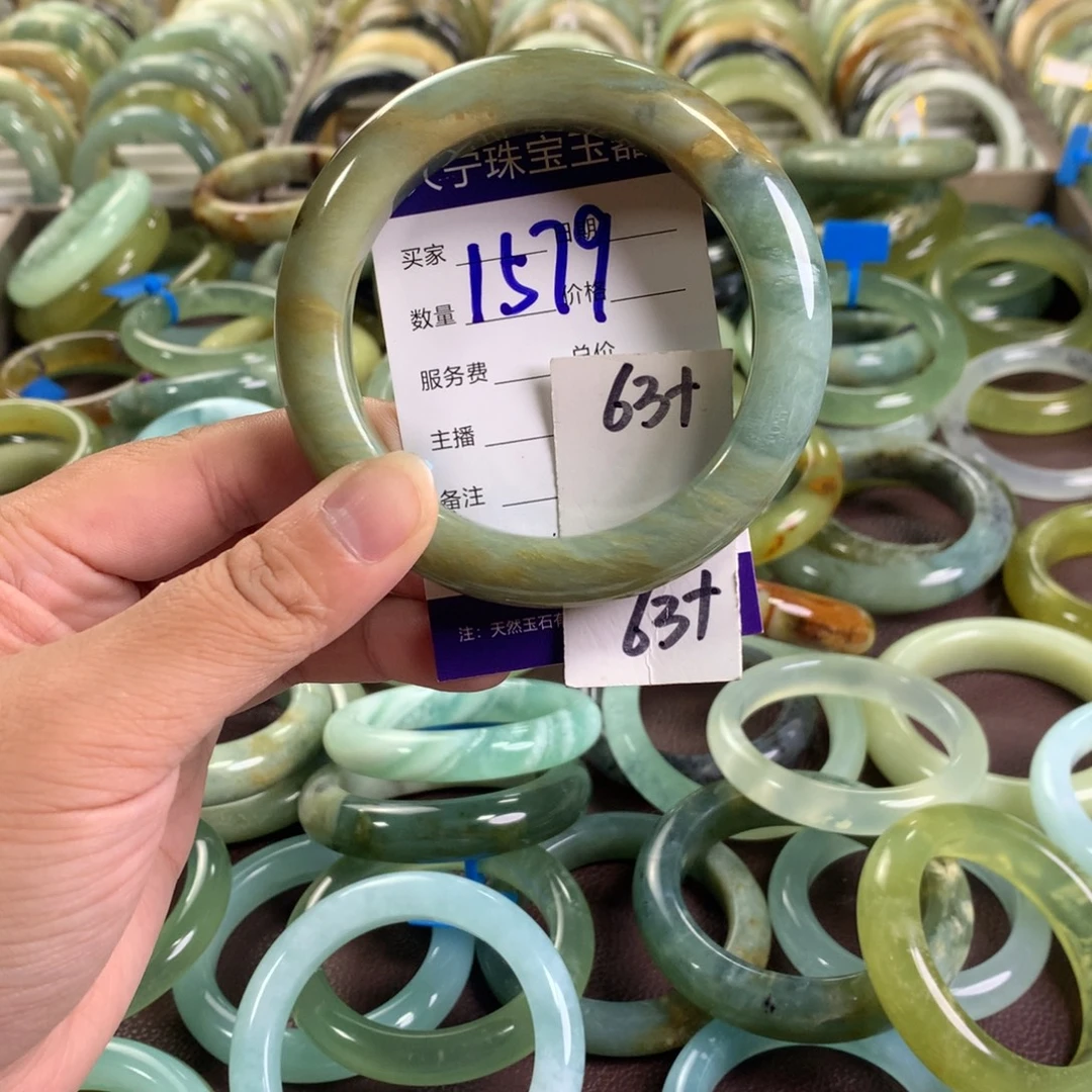 未镶嵌蛇纹石玉手镯1579