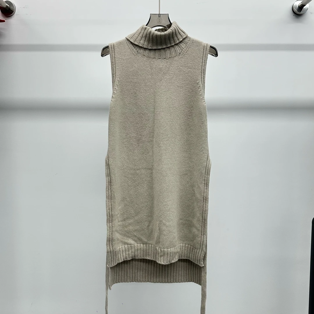 99新 MaxMara /M码/无袖圆领针织长衫