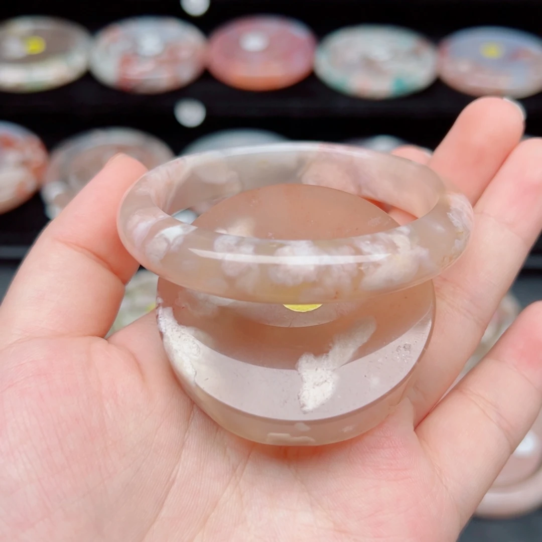 玛瑙/玉髓未镶嵌手镯55