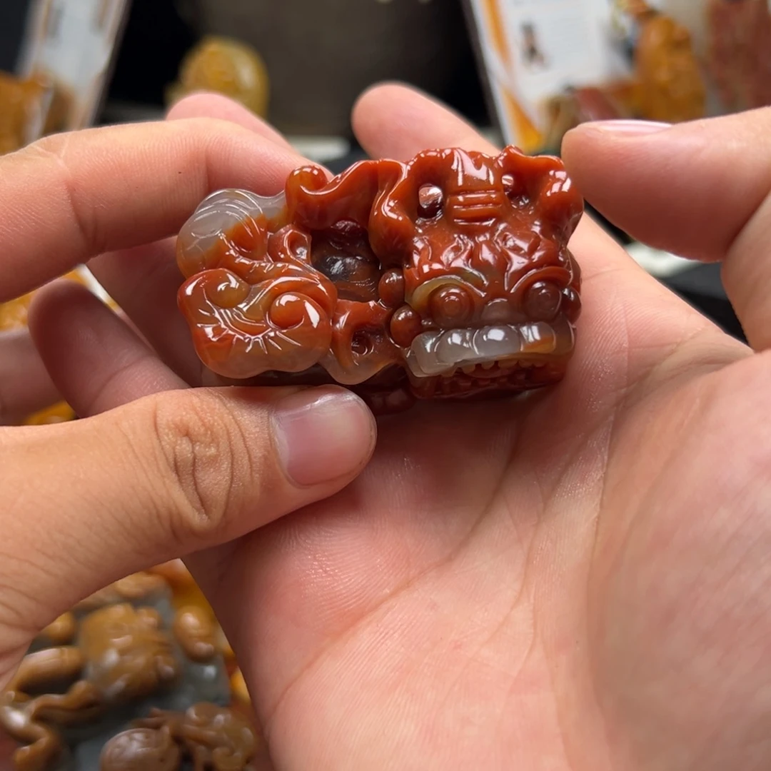 石英质玉（黄龙玉）未镶嵌多样性发货，发其一