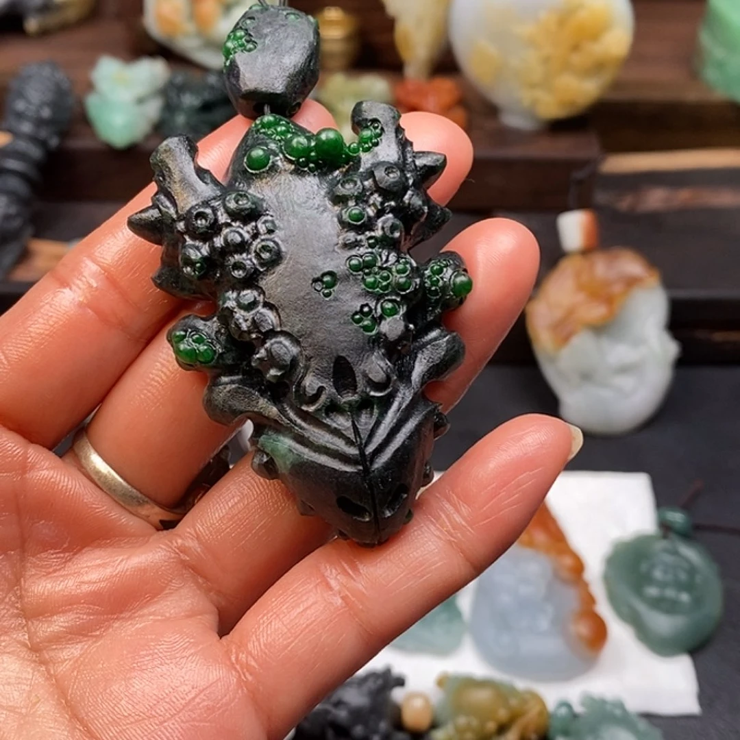 h***1定制翡翠未镶嵌毛货抛光