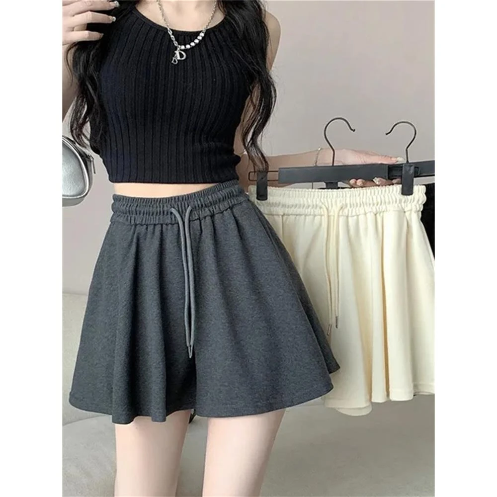 灰色芭蕾风短裤女夏季2025新款高腰a字阔腿裤裙宽松运动休闲裤子