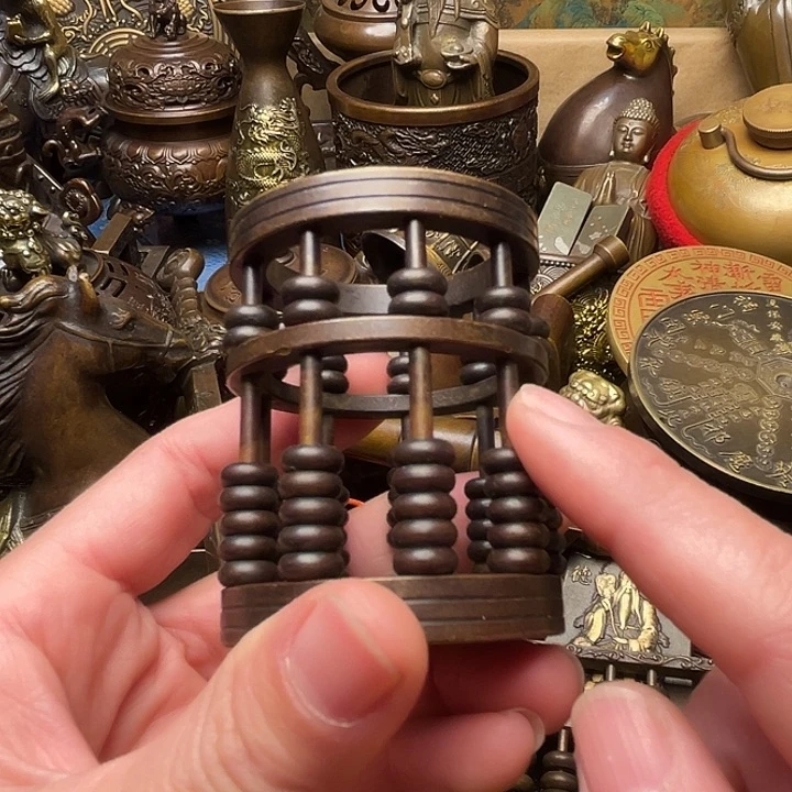 精美铜器批发档口