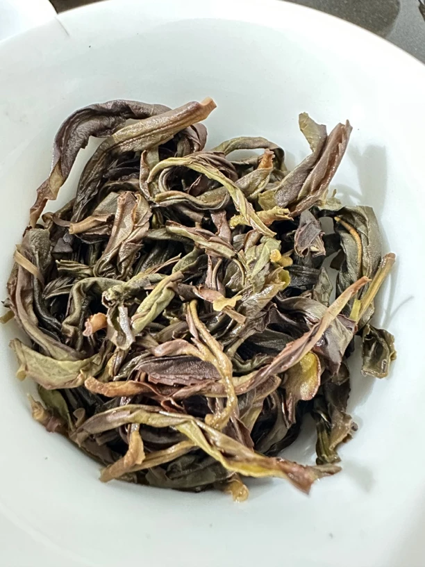 乌岽狮头黄枝香水滑甜栀子花香韵足耐冲凤凰单丛礼盒随机