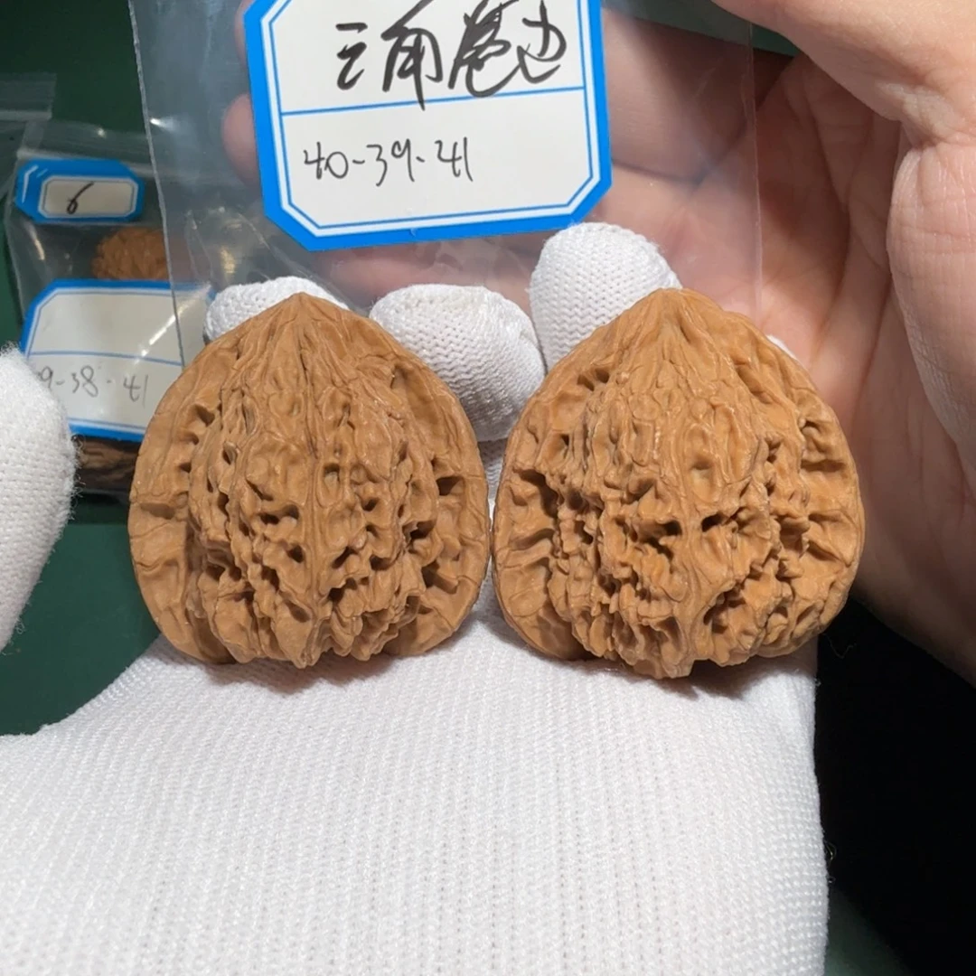 吊坠文玩核桃南疆21