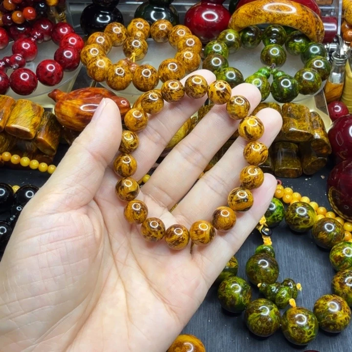 松木琥珀木文玩手串