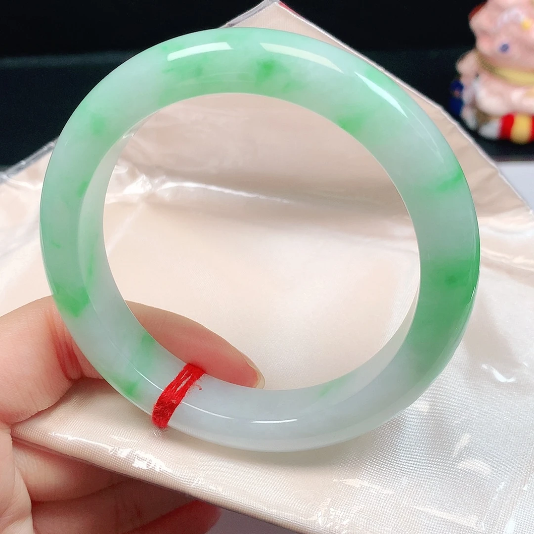 翡翠未镶嵌手镯1593