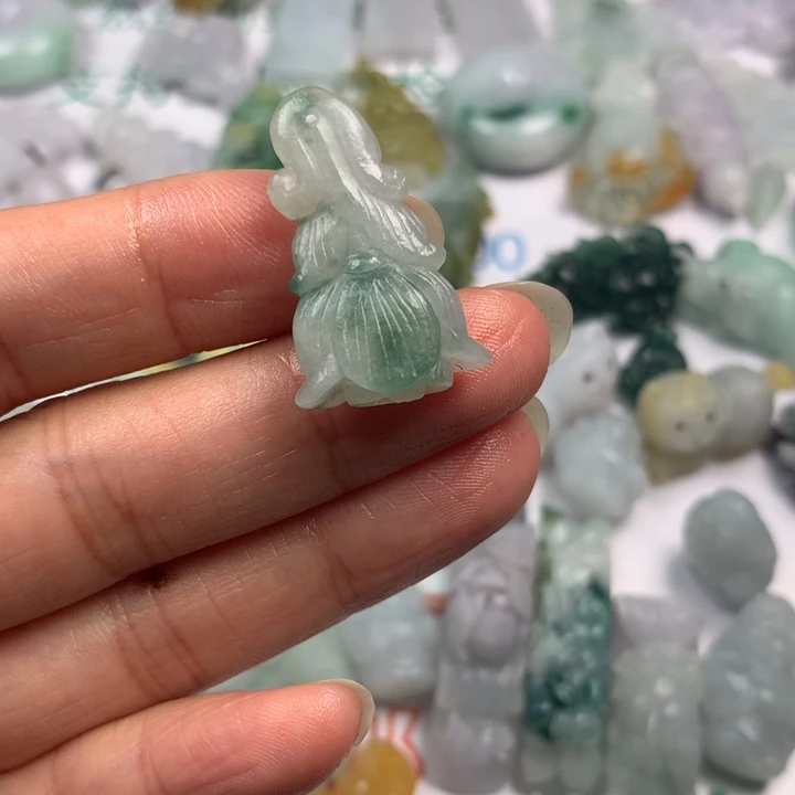 定制翡翠未镶嵌翡翠