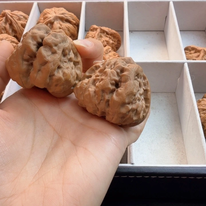 手串文玩核桃大*哥42三角蛙5号
