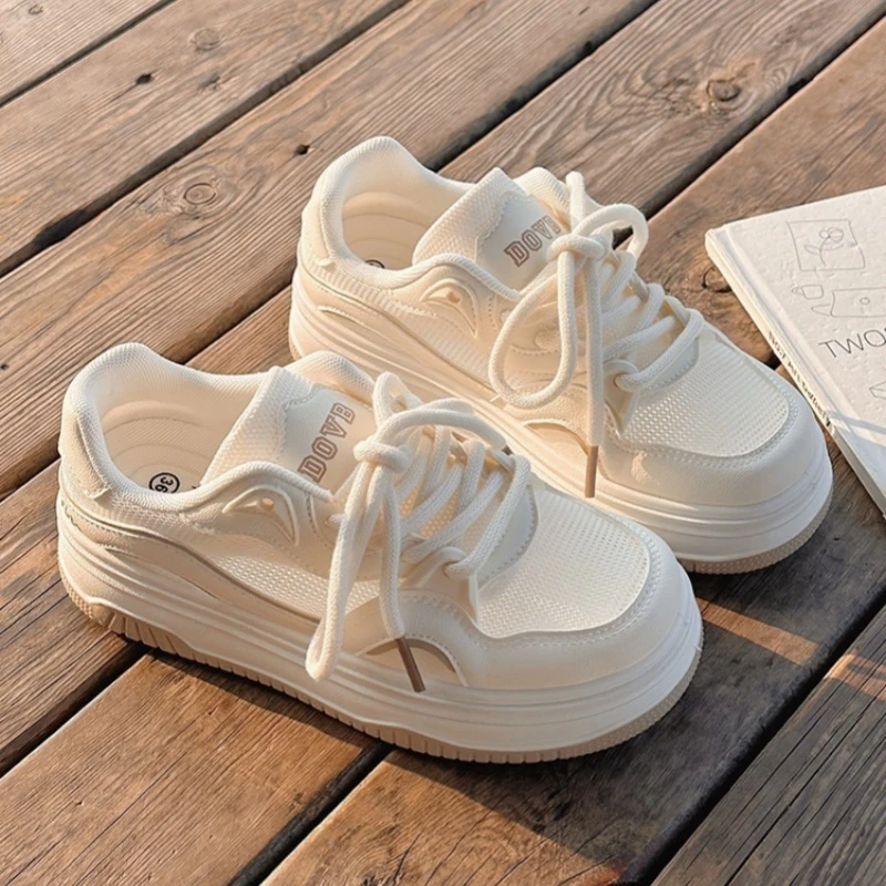 夏季透气网面鞋子女2025新款夏季小白鞋厚底小众百搭休闲运动板鞋