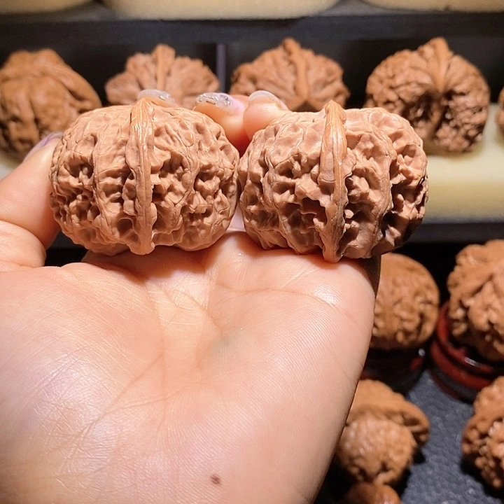 文玩核桃把件42苹果园