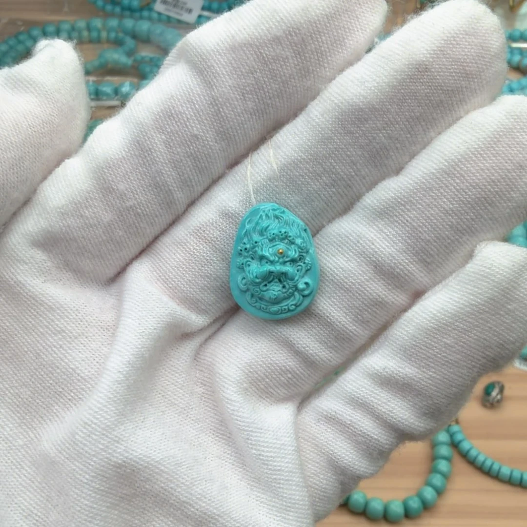 绿松石未镶嵌珠宝奇石