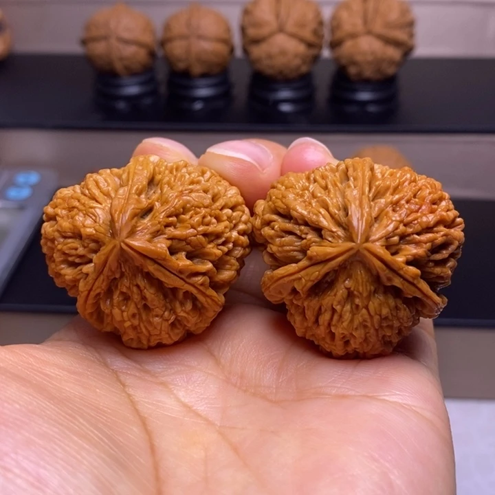 把件文玩核桃盘龙玉凤三楞45