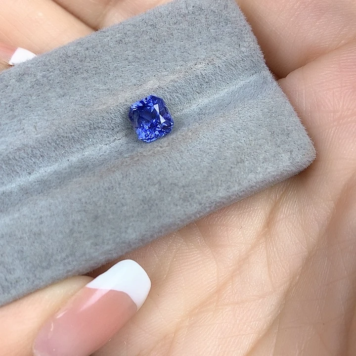 蓝宝石裸石未镶嵌1.55ct蓝宝石