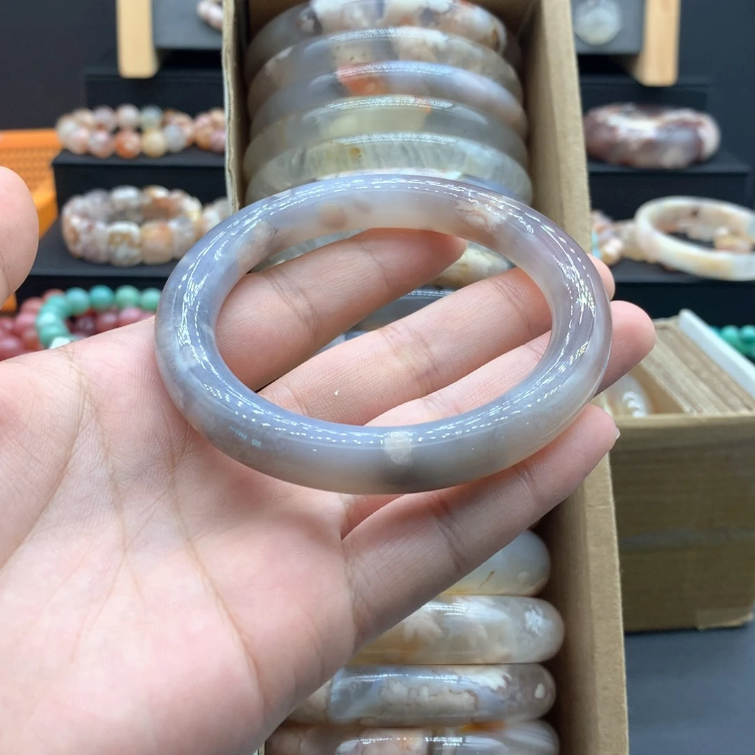 【闪购商品】手镯玛瑙/玉髓未镶嵌*️****