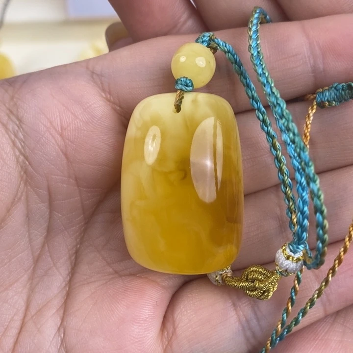 琥珀裸石未镶嵌知**乐琥珀蜜蜡2