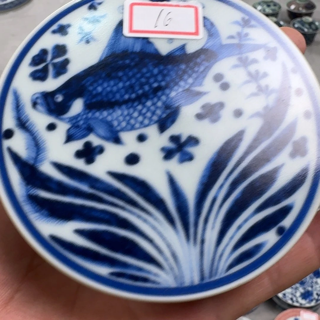 杯青花鱼藻纹盖置